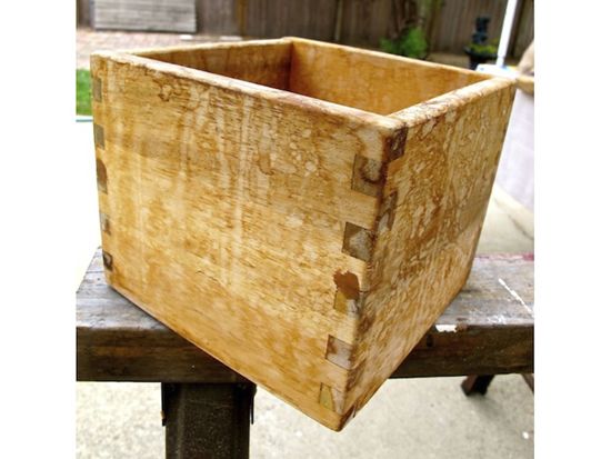 wooden planter10.jpg